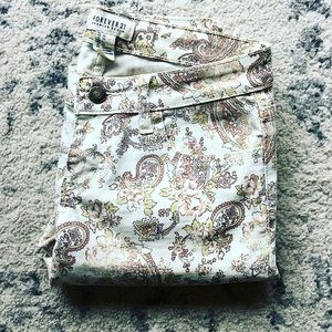 Forever 21 paisley print skinny jean